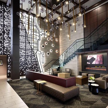 Hampton Inn & Suites Chicago-Downtown Екстериор снимка
